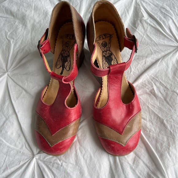 Fly London T strap wedges. - Picture 4 of 7